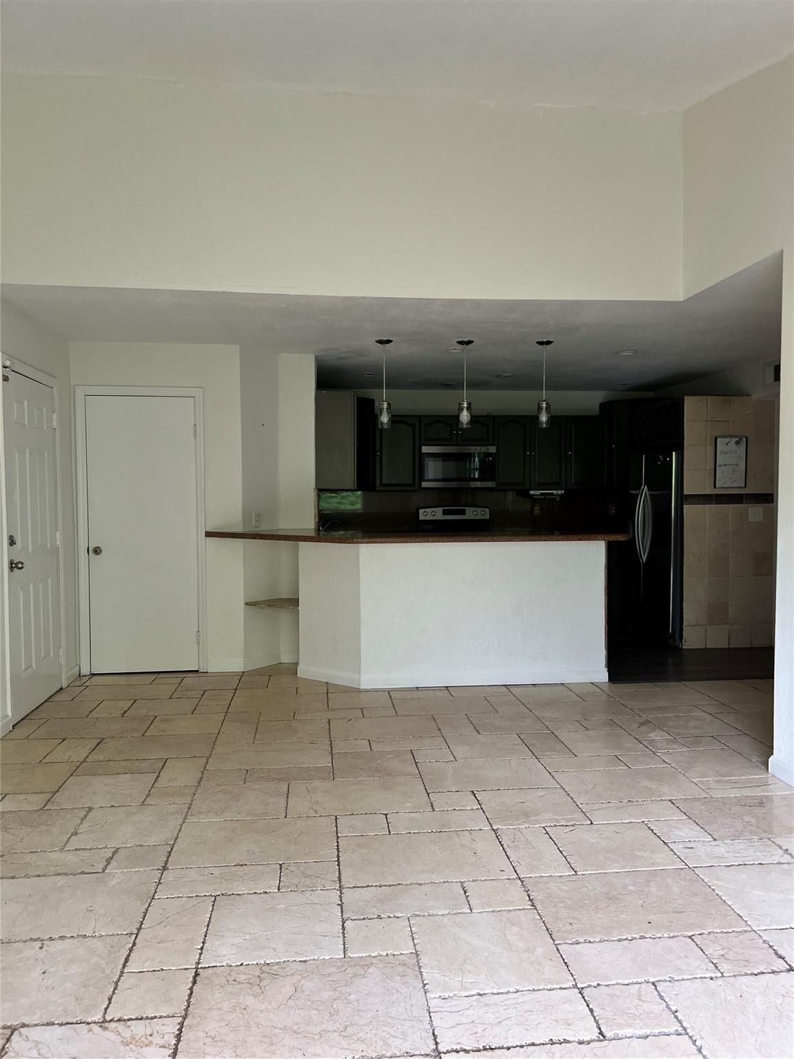 4035 W Mcnab Rd F303