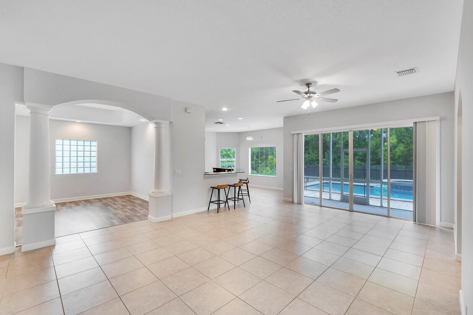 16383 73rd Terrace N