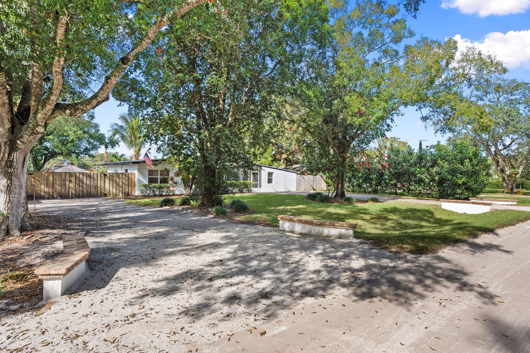 CHERRY LANE MANOR - Residential