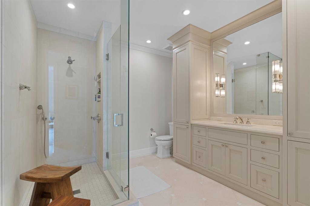 ROYAL PARK - Residential