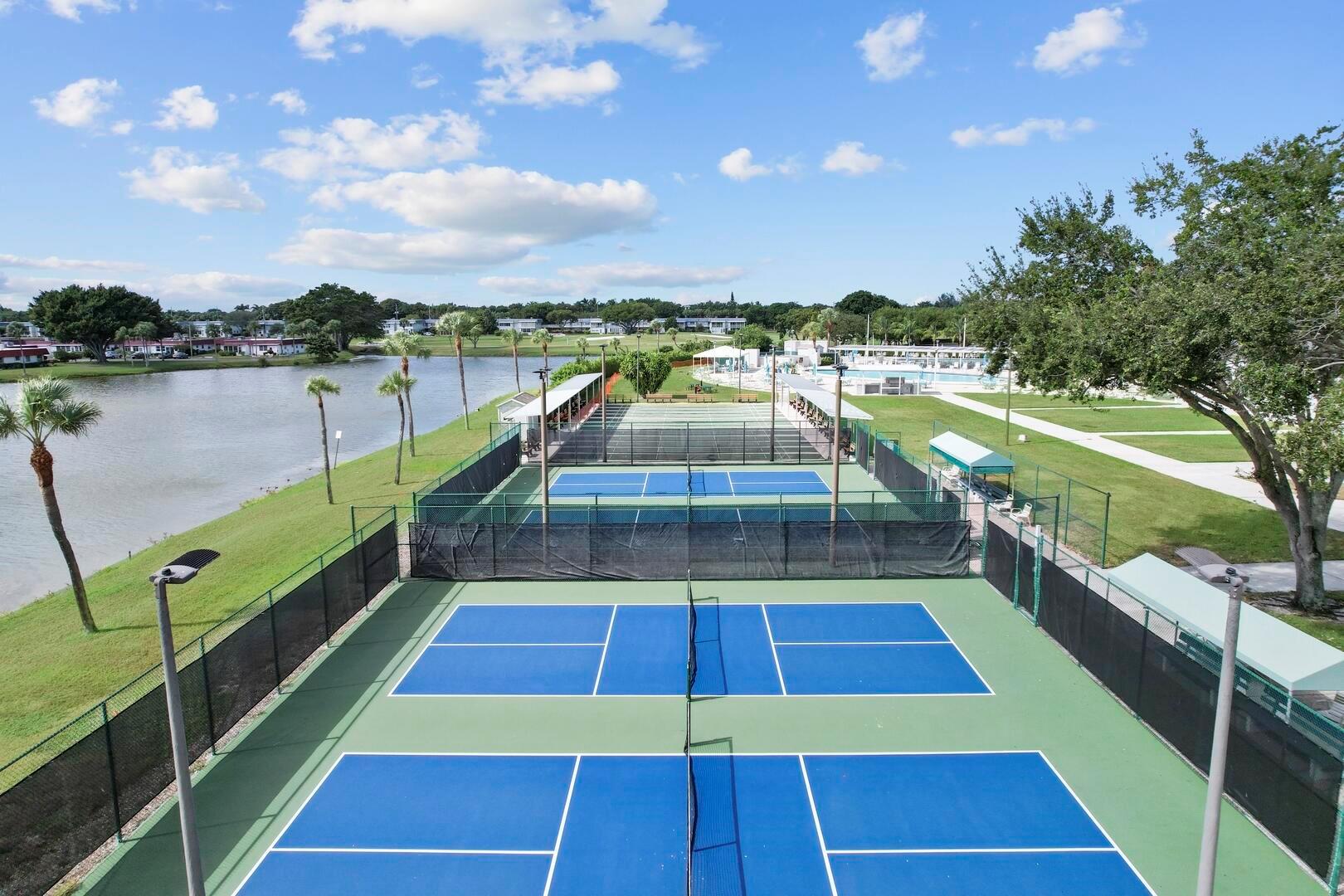 KINGS POINT - Residential