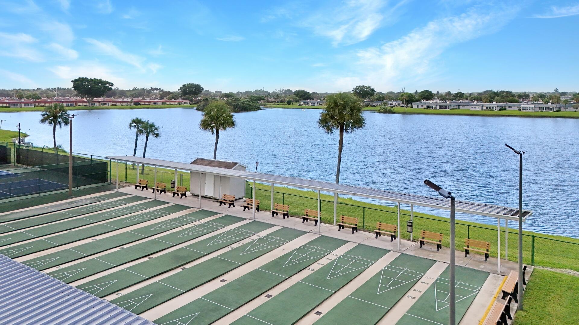 KINGS POINT - Residential