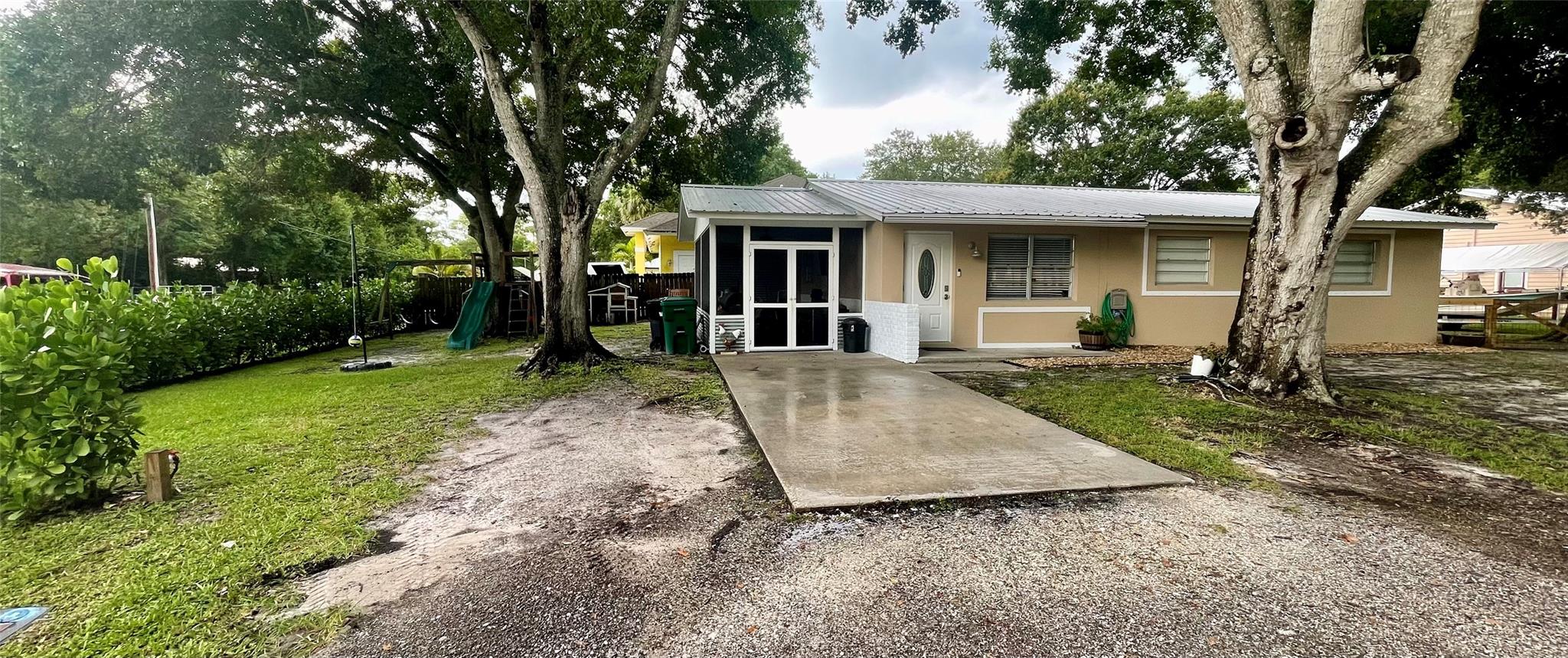 777 SE 36th Ter
