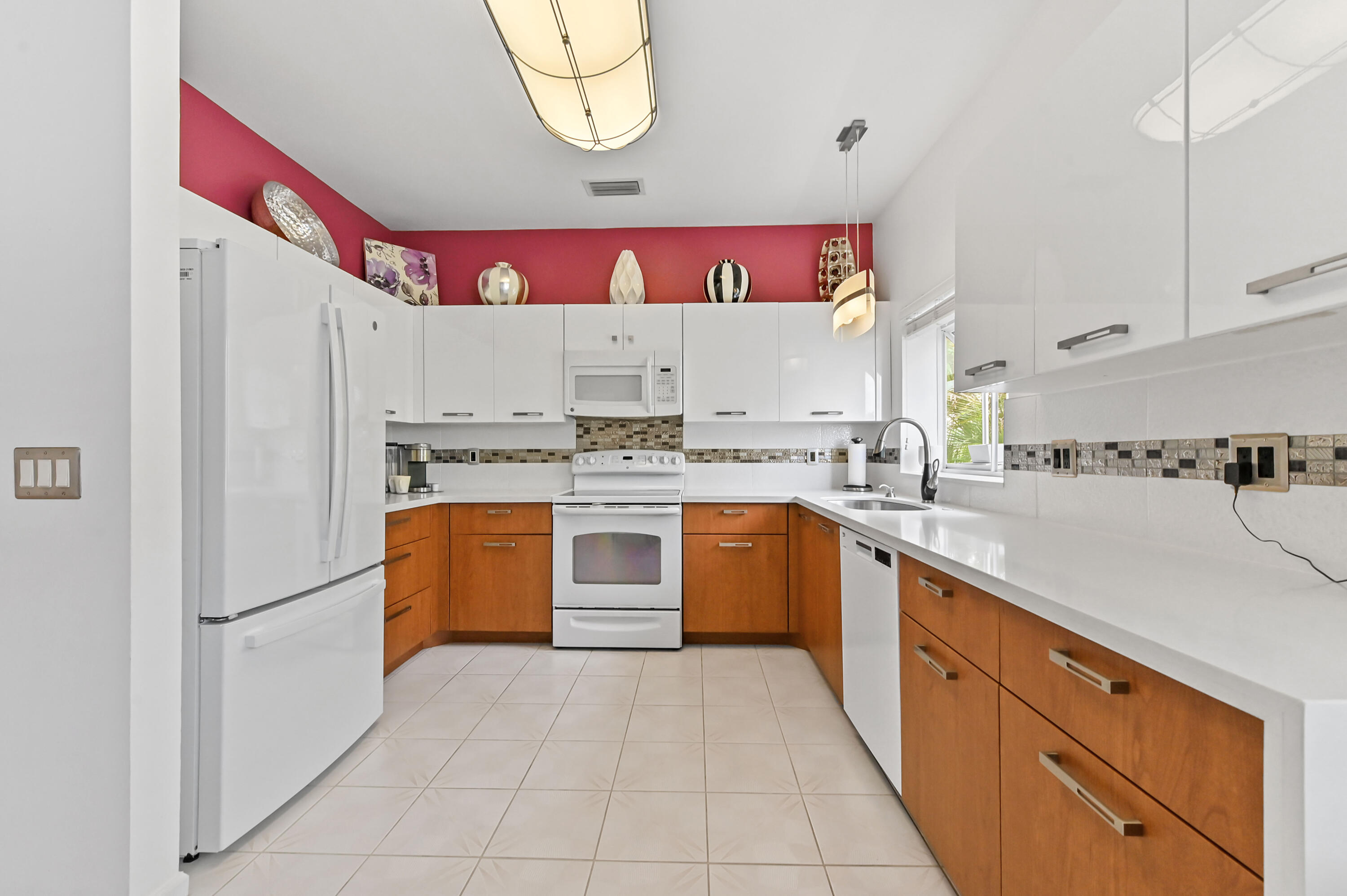 Briarwood at Indian Springs - Residential