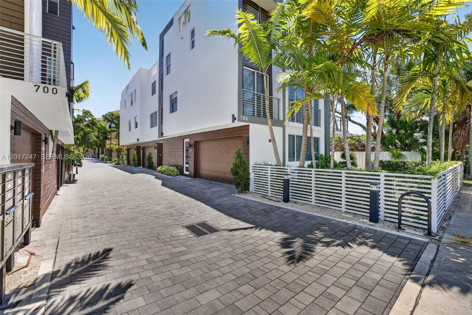 700 NE 14th Avenue 311, Fort Lauderdale FL 33304