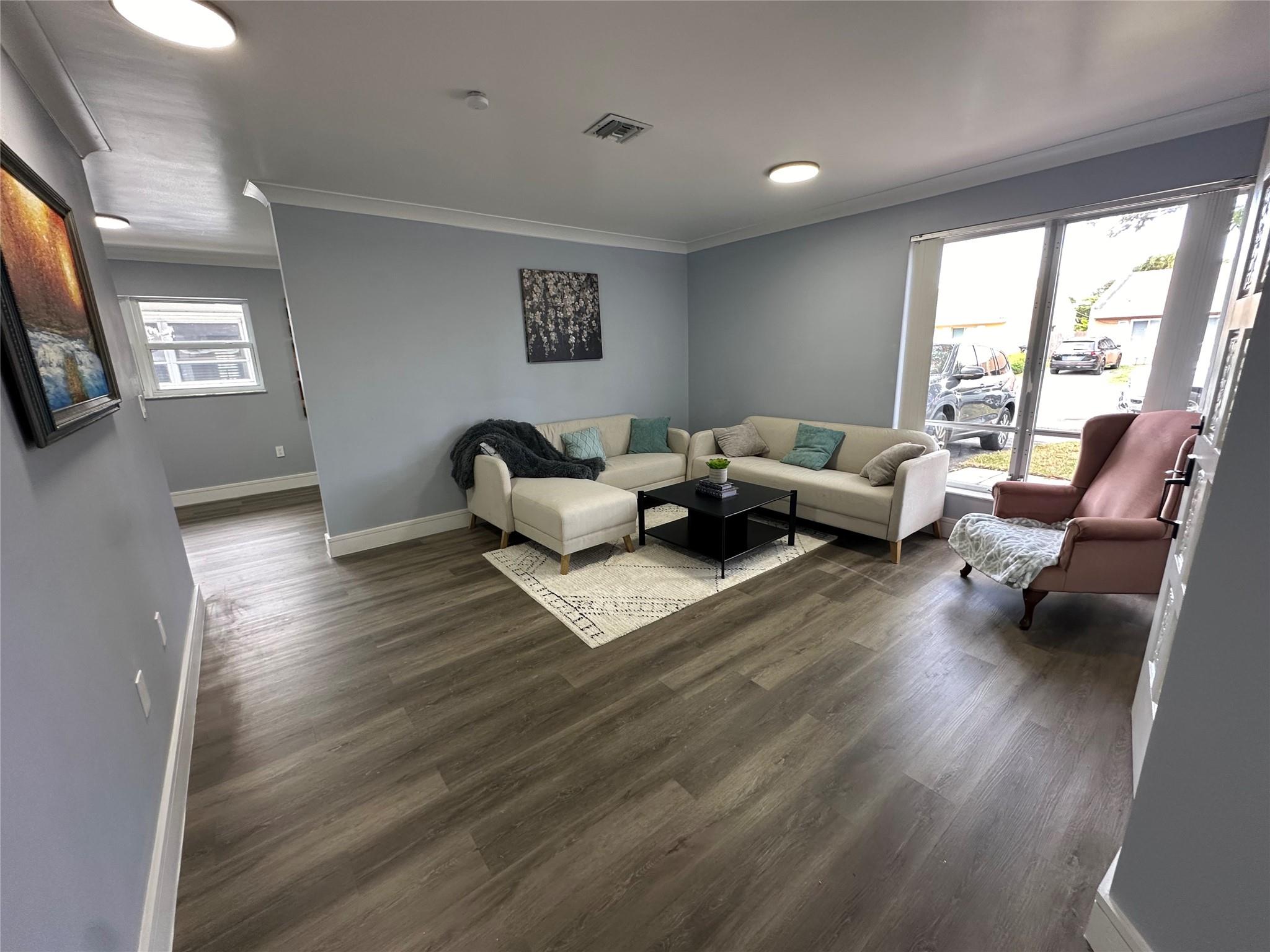 KIRK ESTATES - Residential Lease