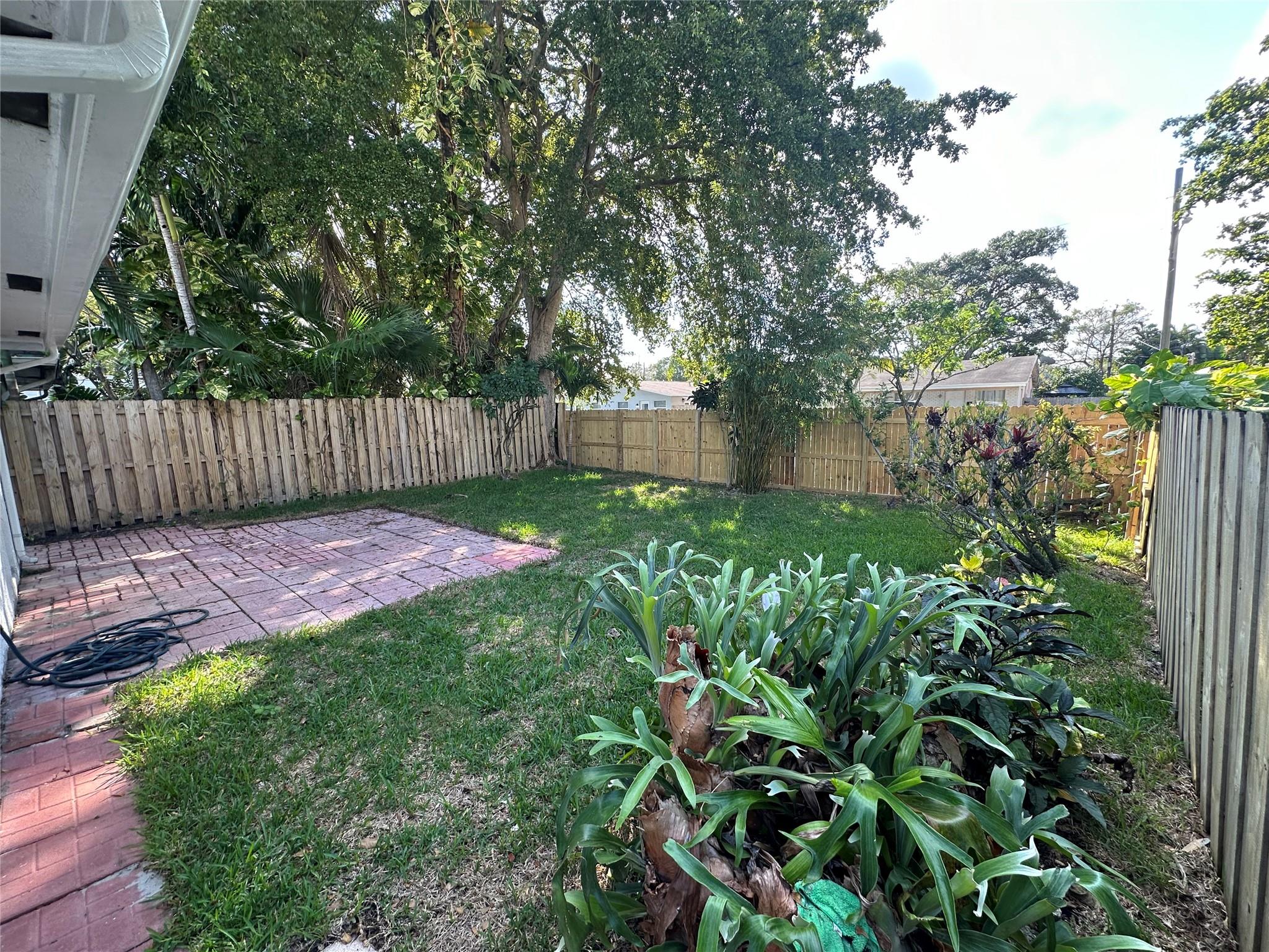 KIRK ESTATES - Residential Lease