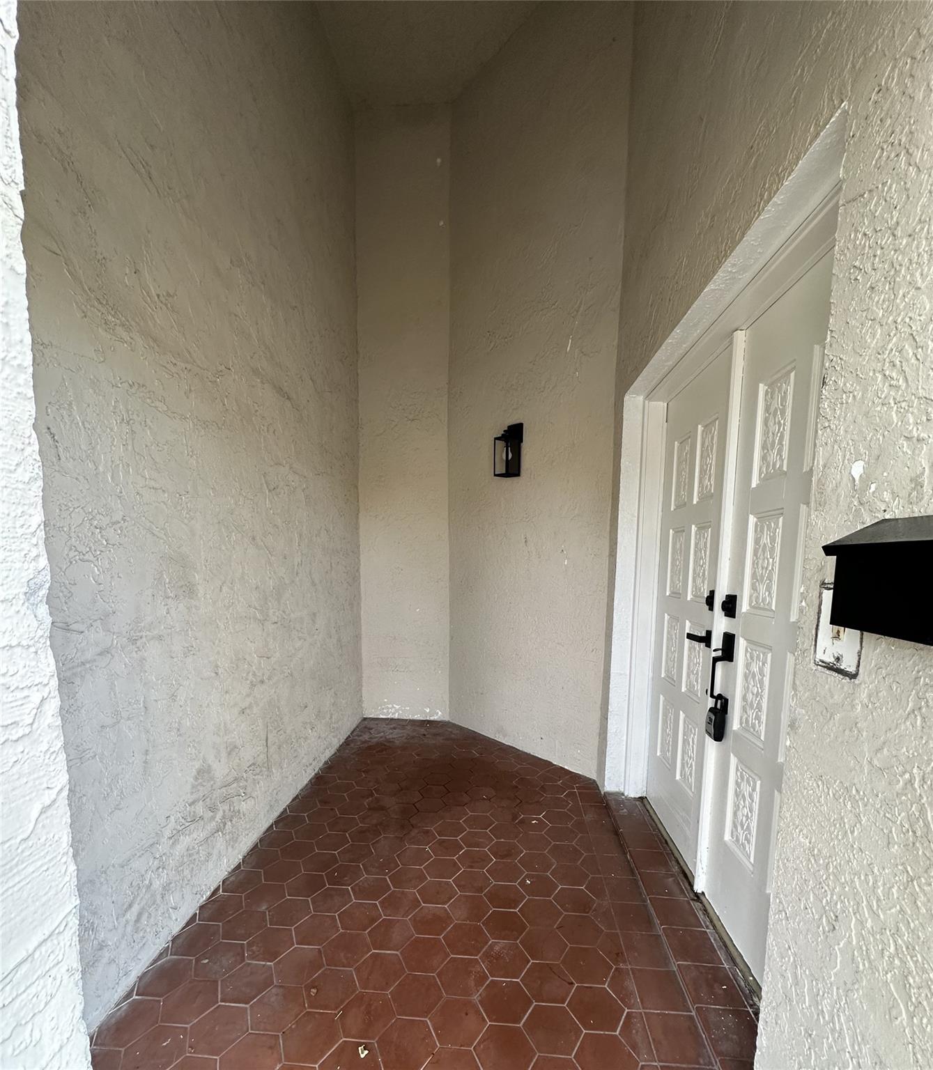 KIRK ESTATES - Residential Lease