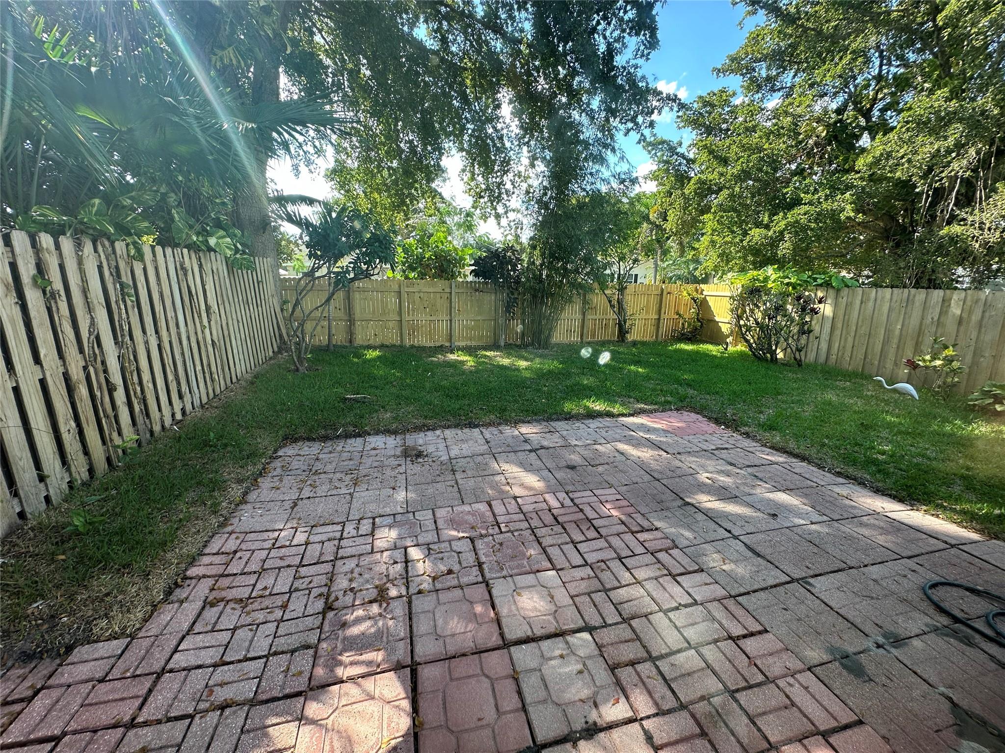 KIRK ESTATES - Residential Lease