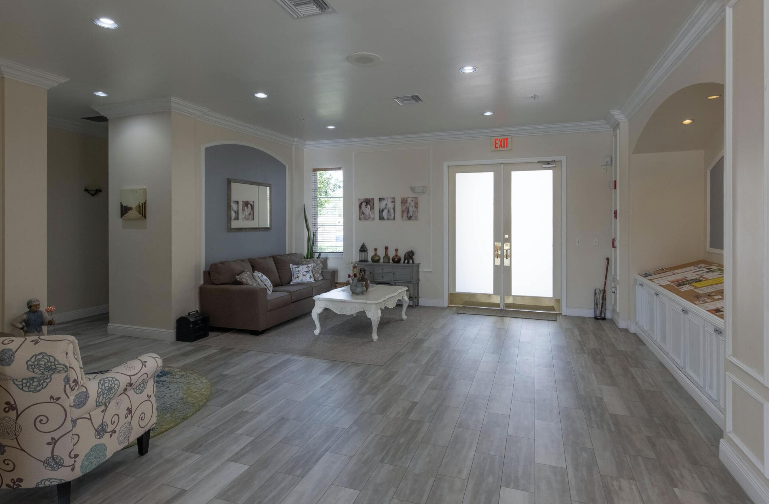 ST ANDREWS AT POLO CLUB CONDO - Residential