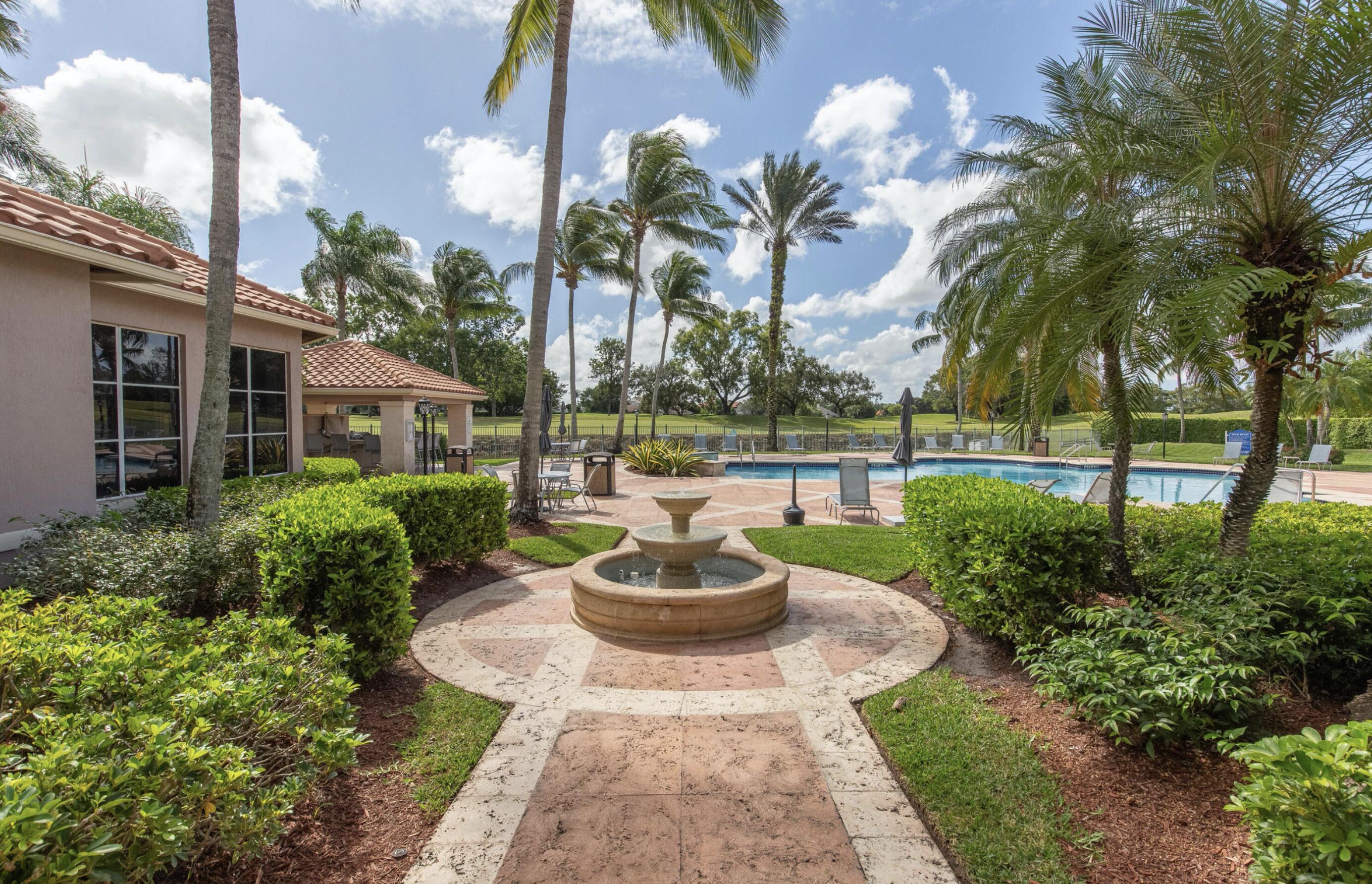 ST ANDREWS AT POLO CLUB CONDO - Residential