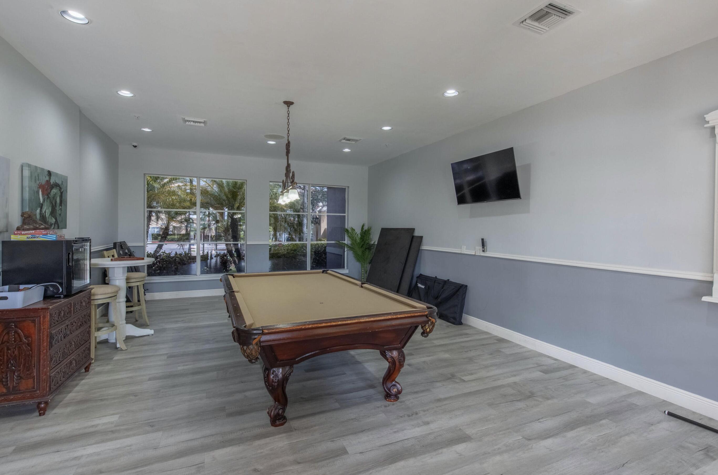 ST ANDREWS AT POLO CLUB CONDO - Residential