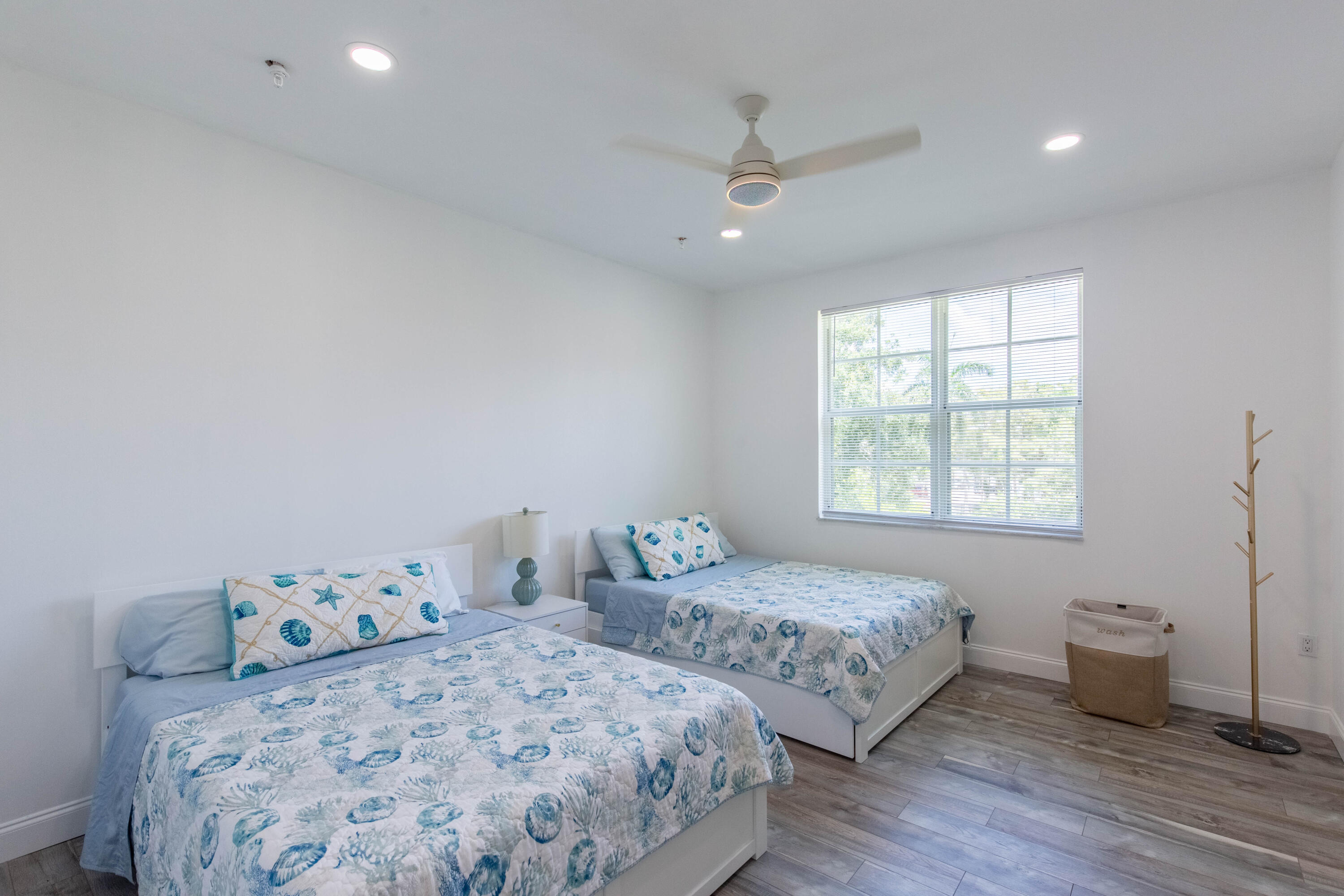 ST ANDREWS AT POLO CLUB CONDO - Residential