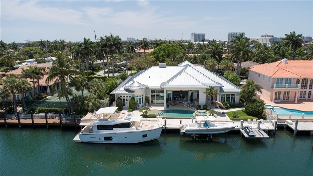 LAGUNA ISLE - Residential