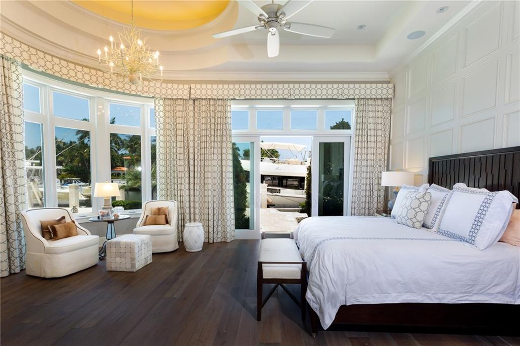 LAGUNA ISLE - Residential