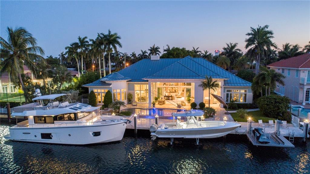 LAGUNA ISLE - Residential