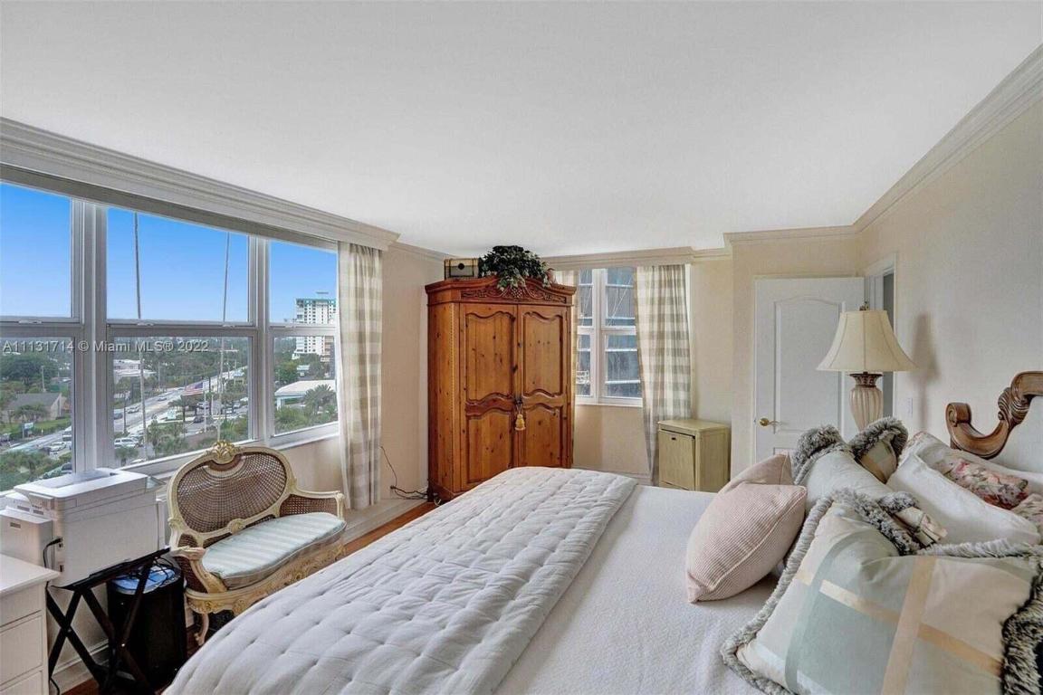 CLARIDGE CONDO - Residential