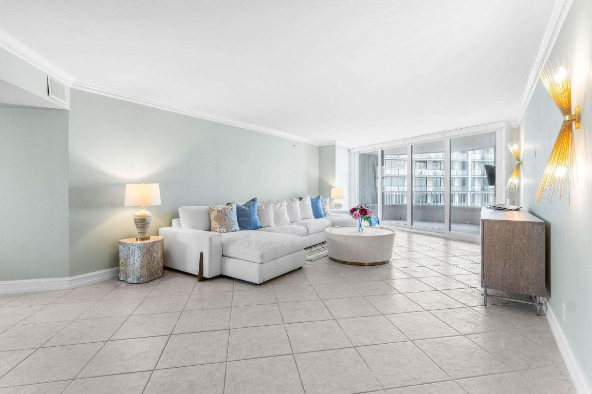 CLARIDGE CONDO - Residential
