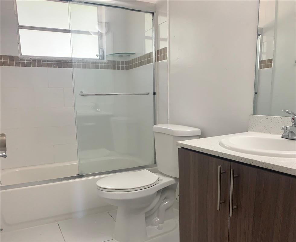 401 NW 34 Street 93-107