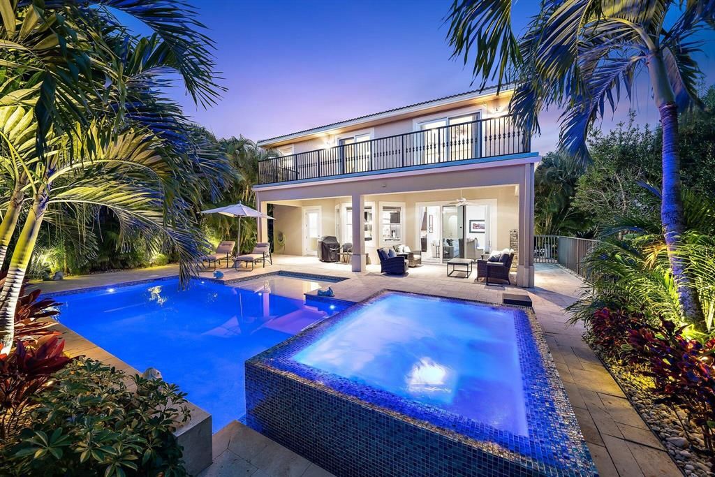 Photo of 12407 Aviles Circle, Palm Beach Gardens, FL 33418 (MLS # R10842844)