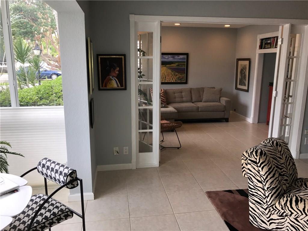 Bay Colony Club - Residential