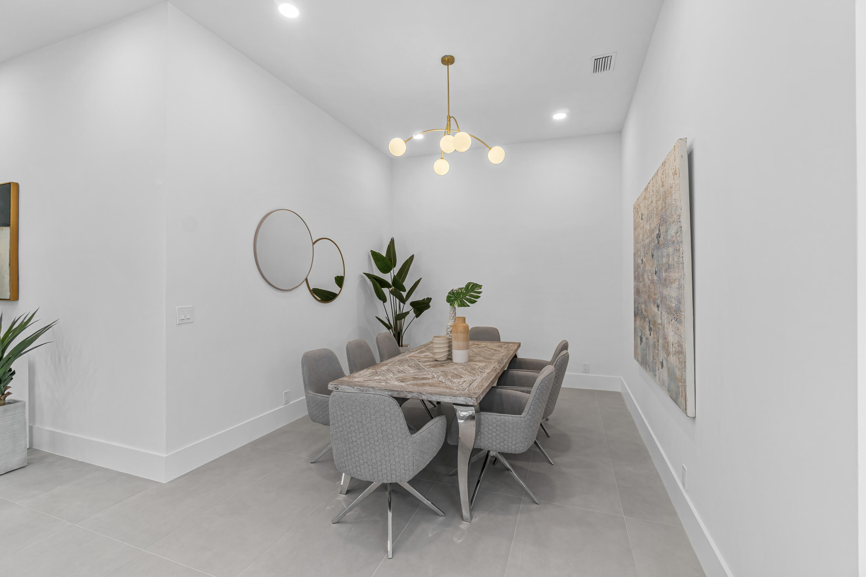 CATALINA / POLO CLUB - Residential