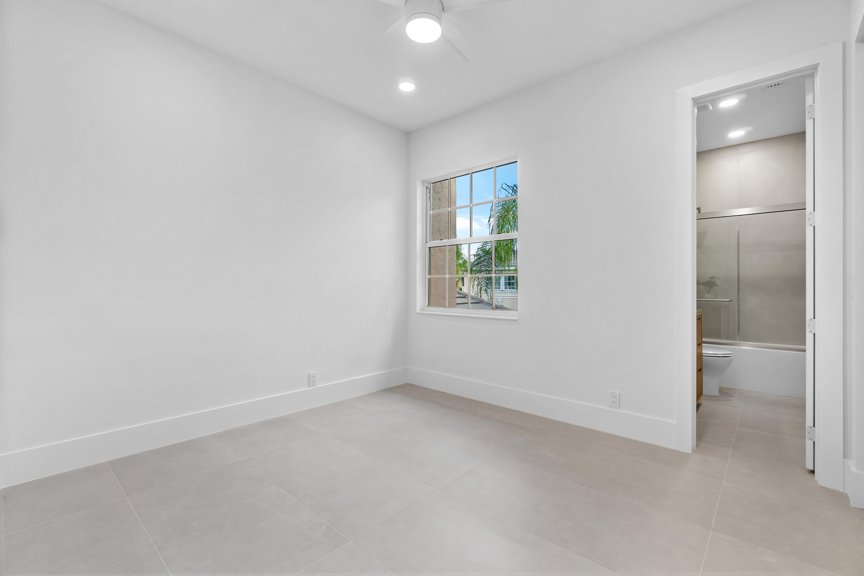 CATALINA / POLO CLUB - Residential