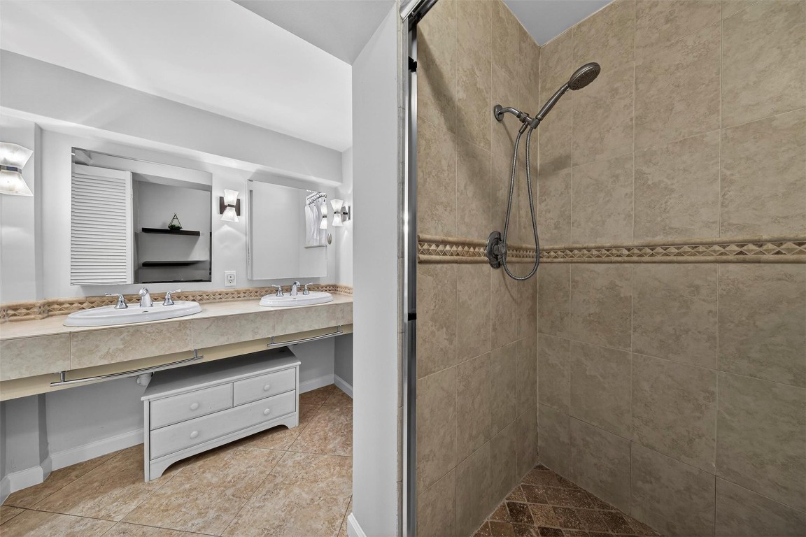 Waterview Estates 46-26 B - Residential