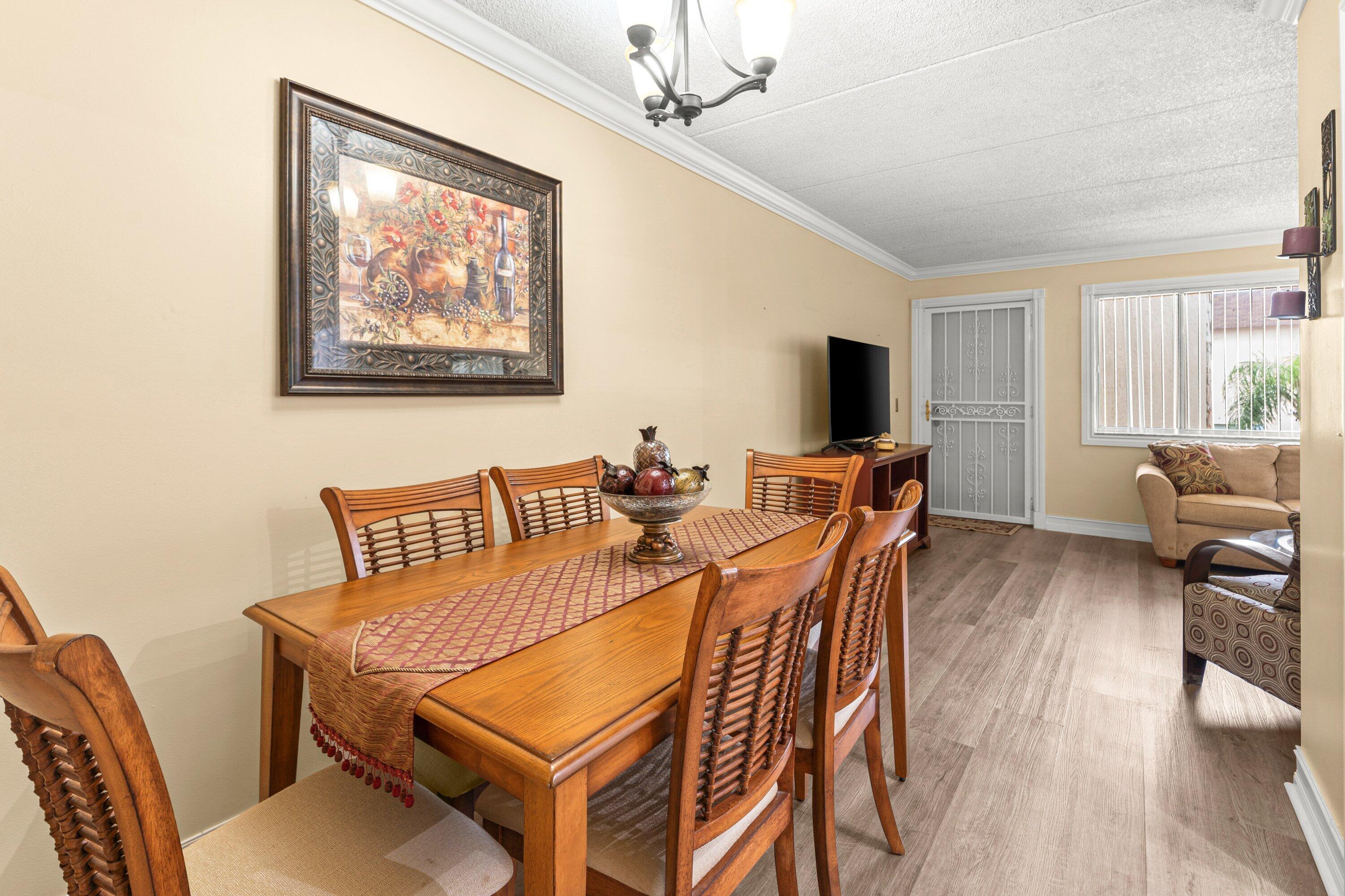 VILLAGE GREEN - Residential