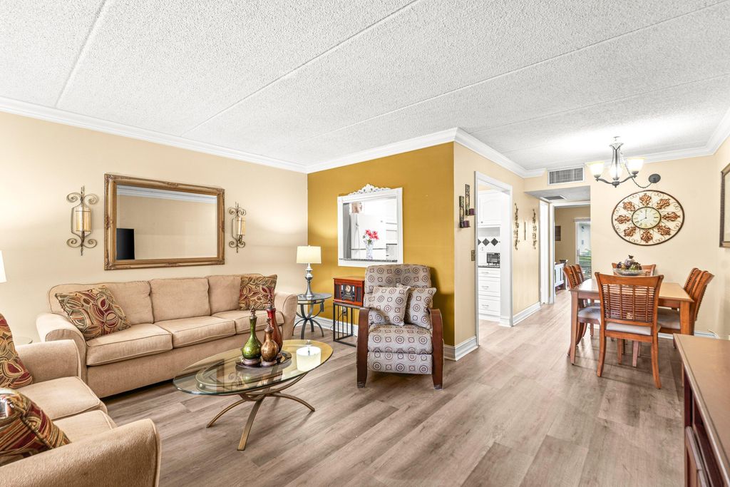 Photo of 600 Village Green Court, Palm Springs, FL 33461 (MLS # B26019103)