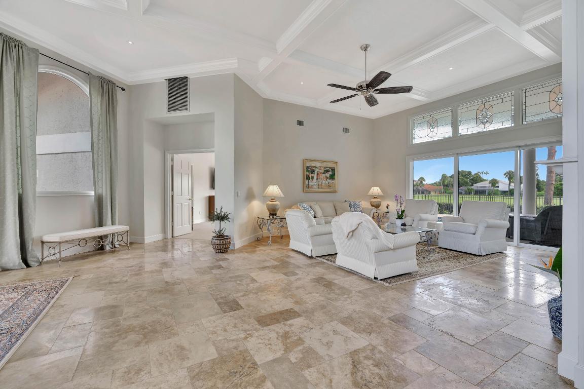 1741 SW Thornberry Circle