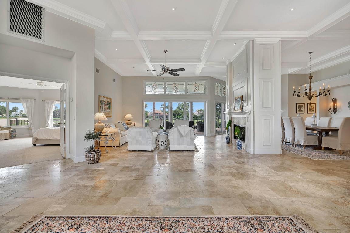 1741 SW Thornberry Circle