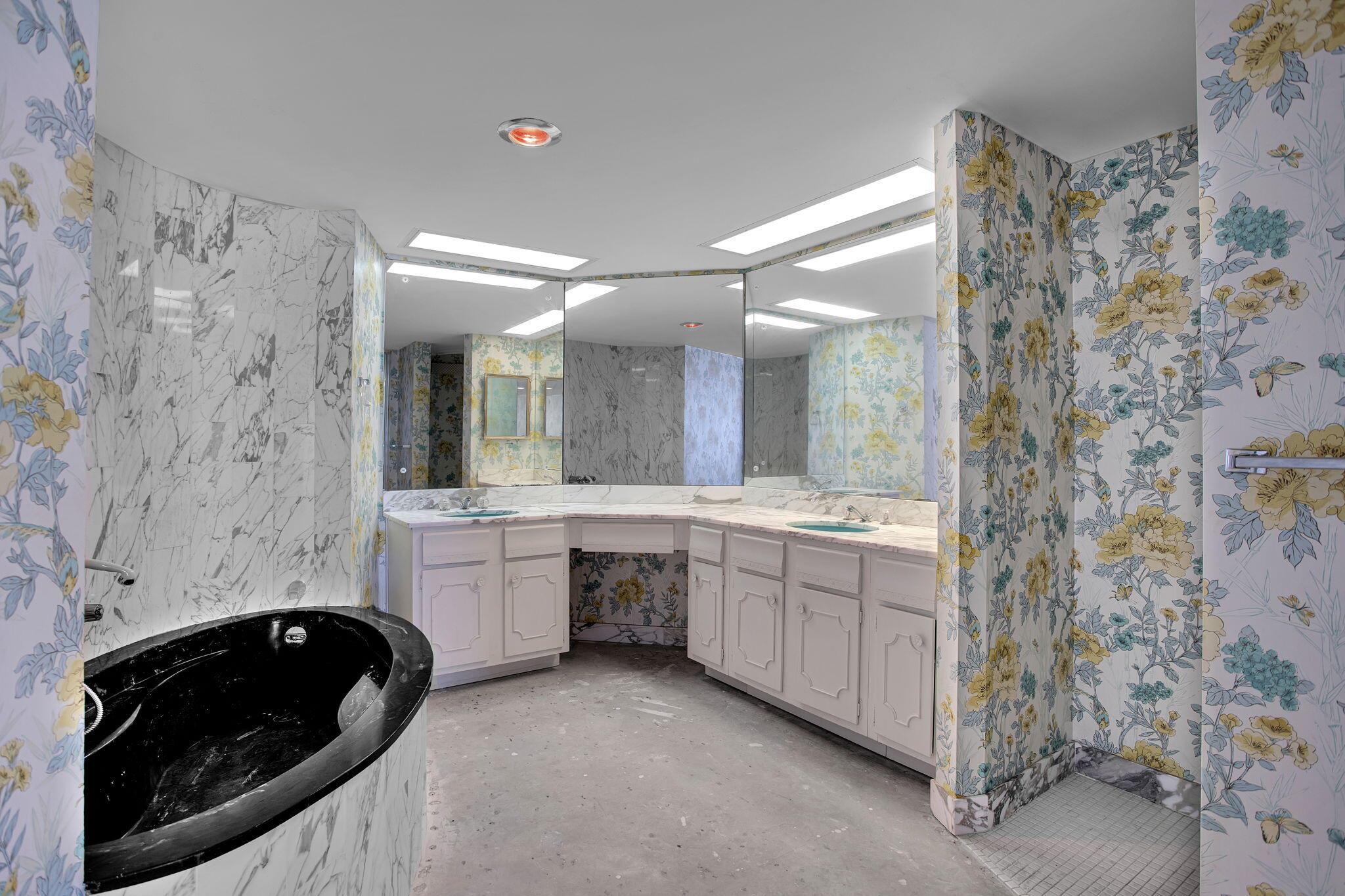 POINT OF AMERICAS PHASE I - Residential