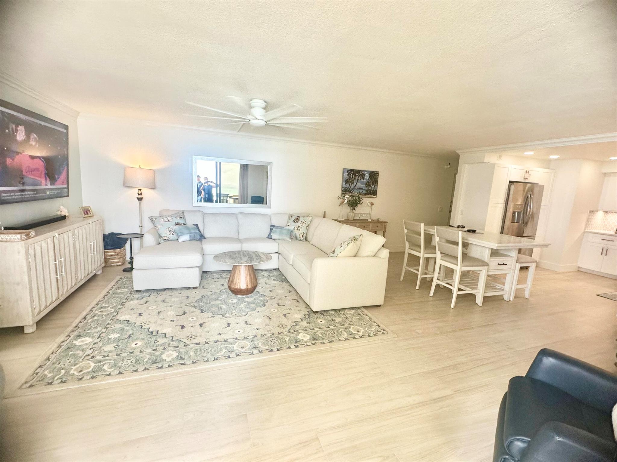 PHOENIX TOWERS CONDO - Residential Lease