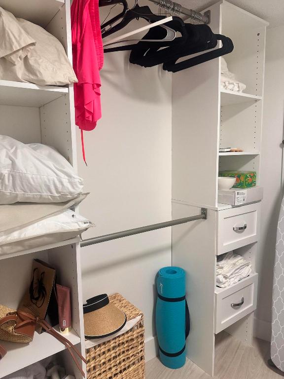 PHOENIX TOWERS CONDO - Residential Lease