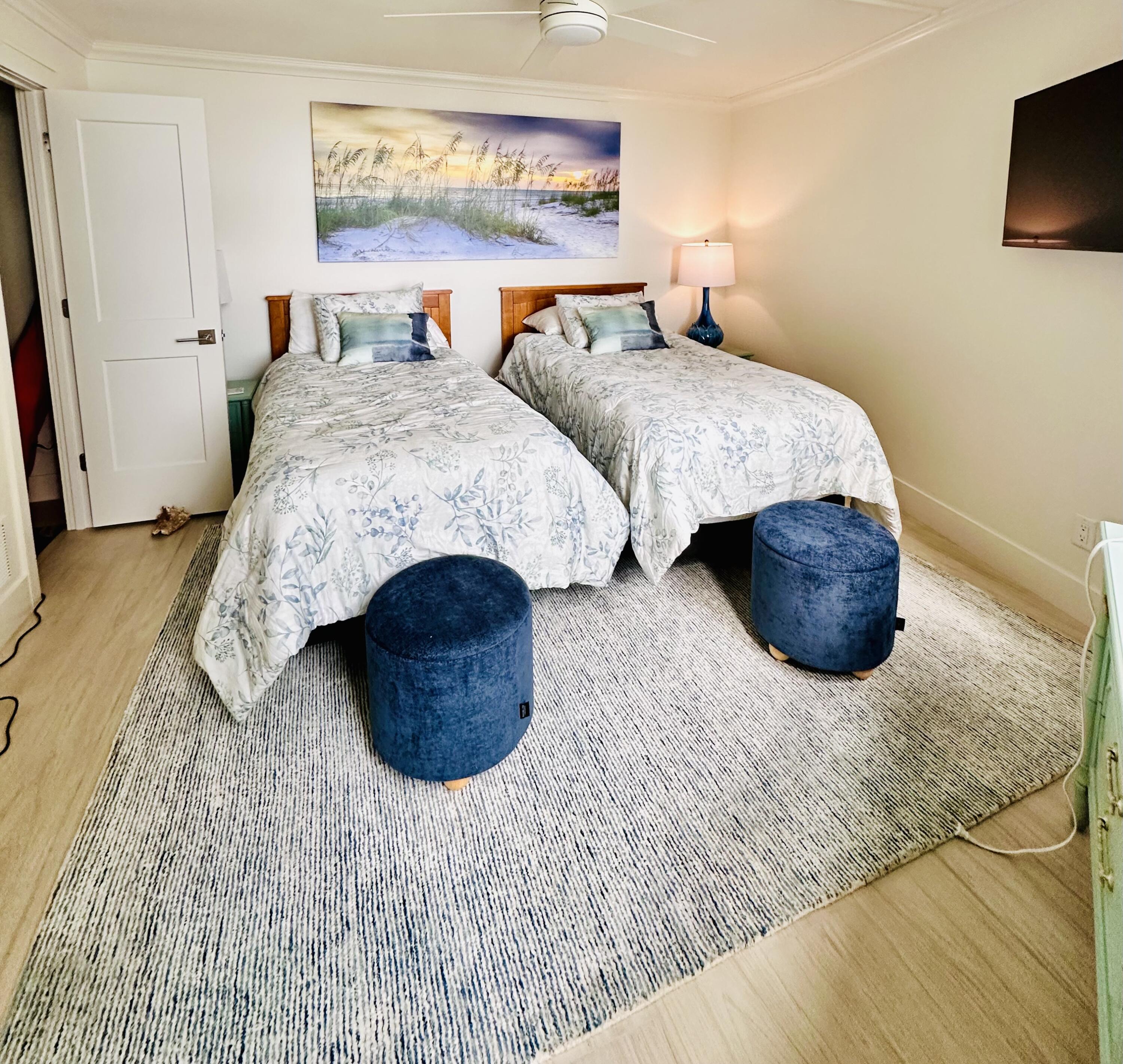 PHOENIX TOWERS CONDO - Residential Lease