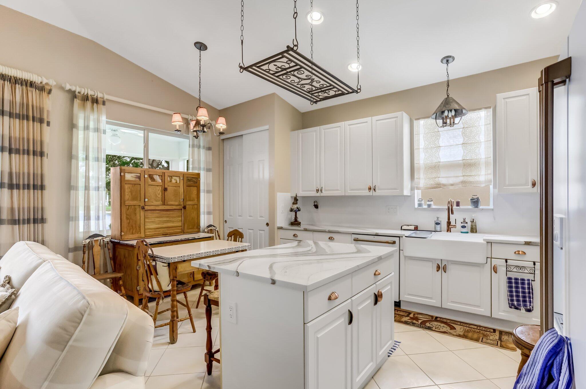 BAYWINDS RPD 10 - Residential