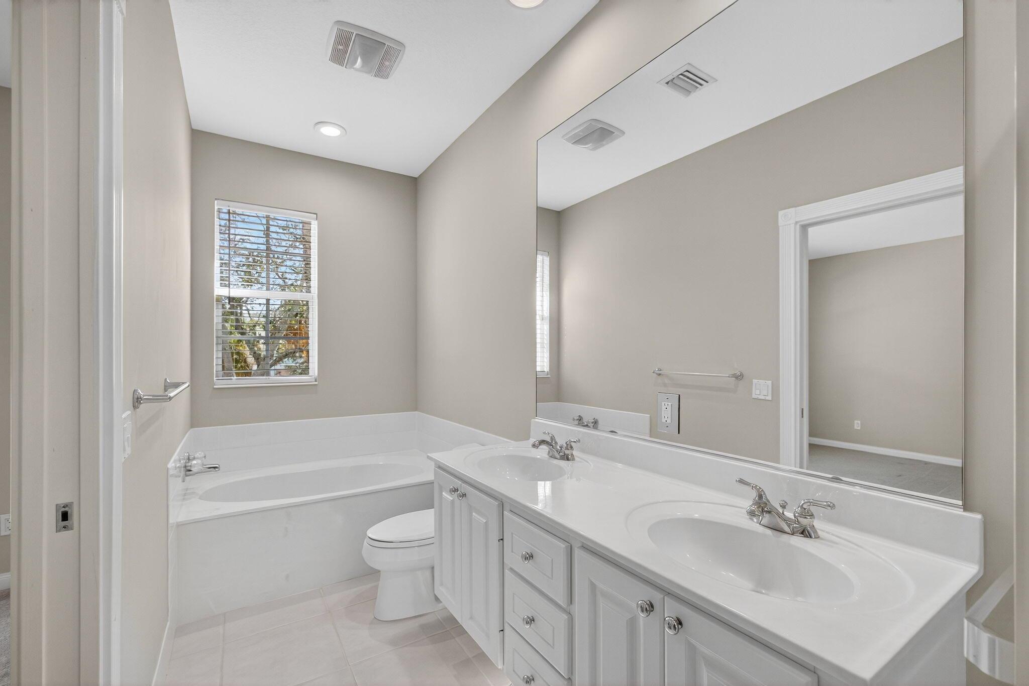 TUSCANY AT ABACOA 2 - Residential