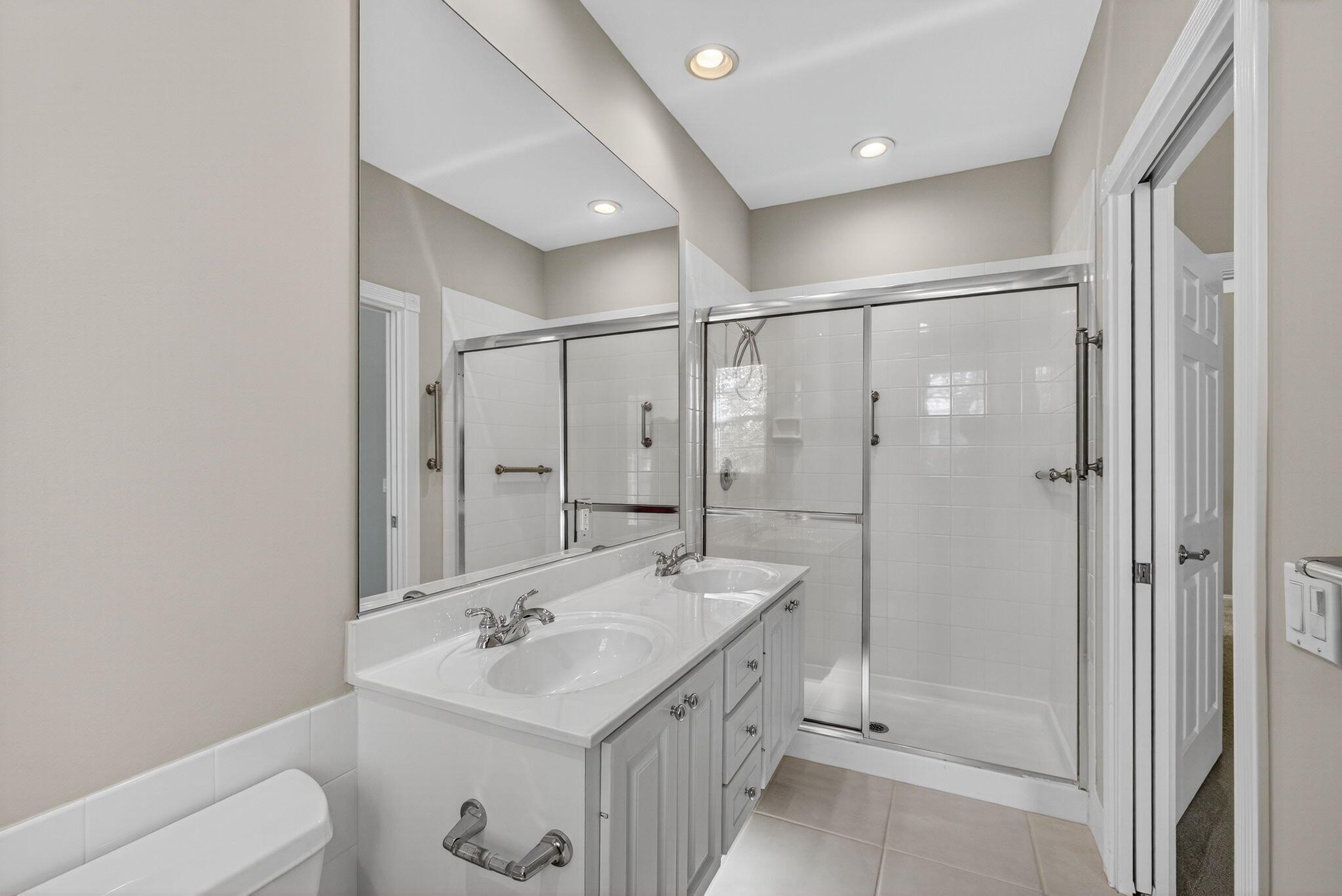 TUSCANY AT ABACOA 2 - Residential