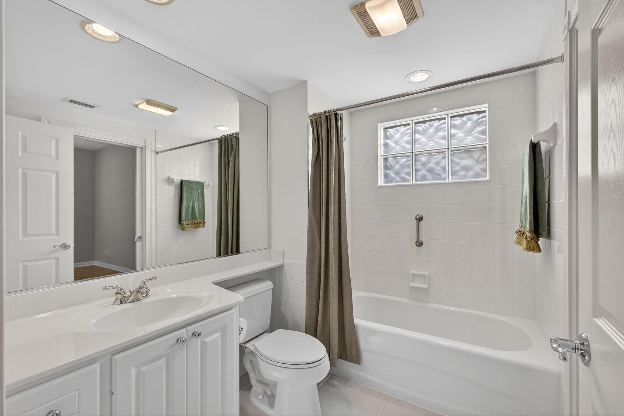 TUSCANY AT ABACOA 2 - Residential