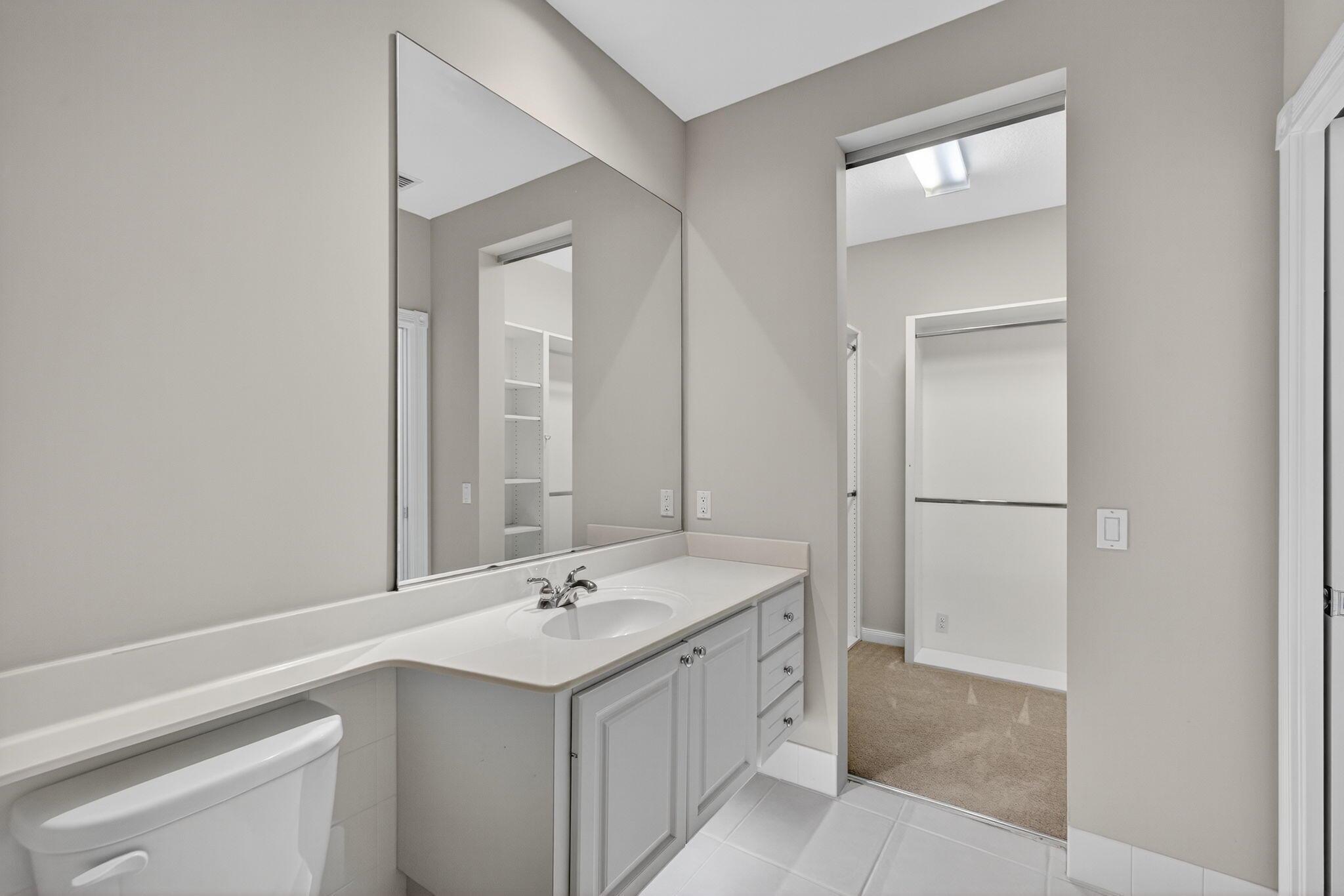 TUSCANY AT ABACOA 2 - Residential