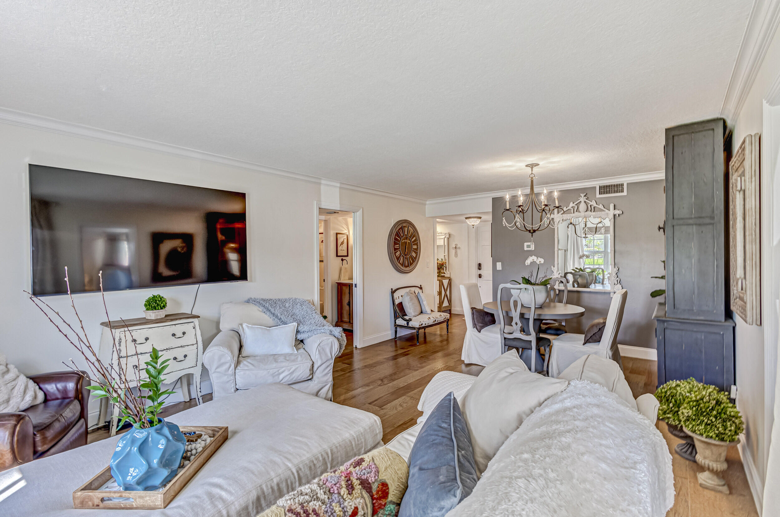 TAMBERLANE 5 CONDO - Residential Lease