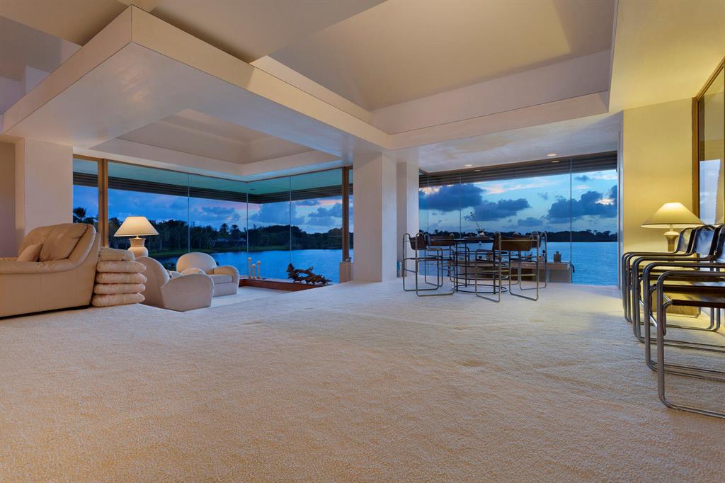 Le Lac - Residential