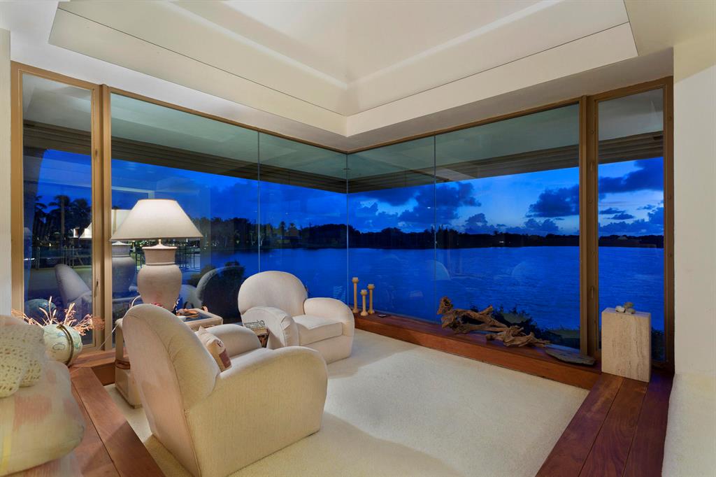 Le Lac - Residential