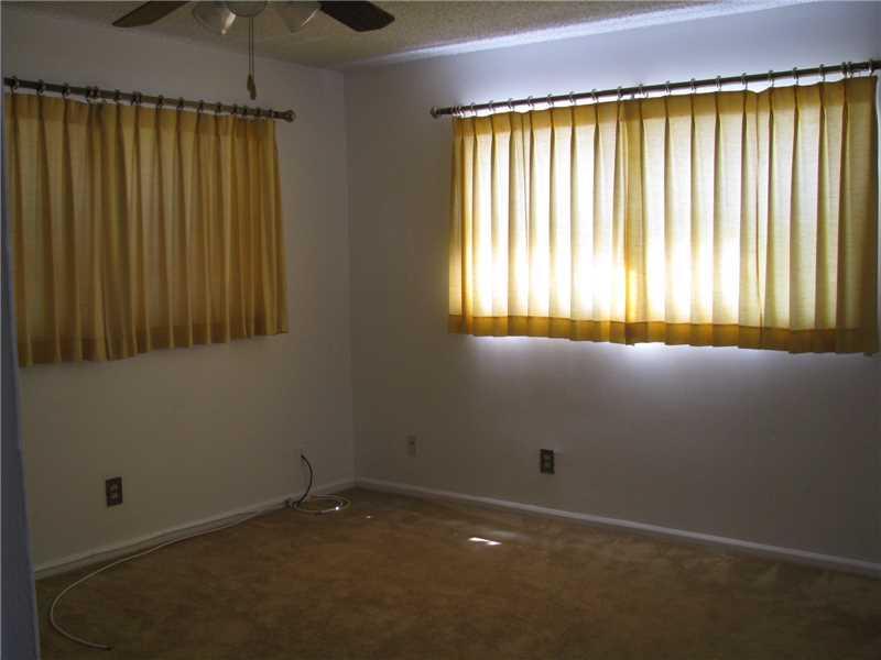 CRYSTAL LAKES - Residential