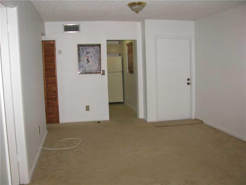 CRYSTAL LAKES - Residential