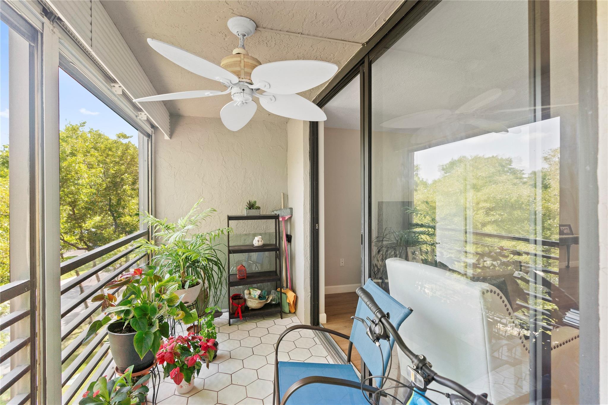 COLONY POINT 5 CONDO - Residential