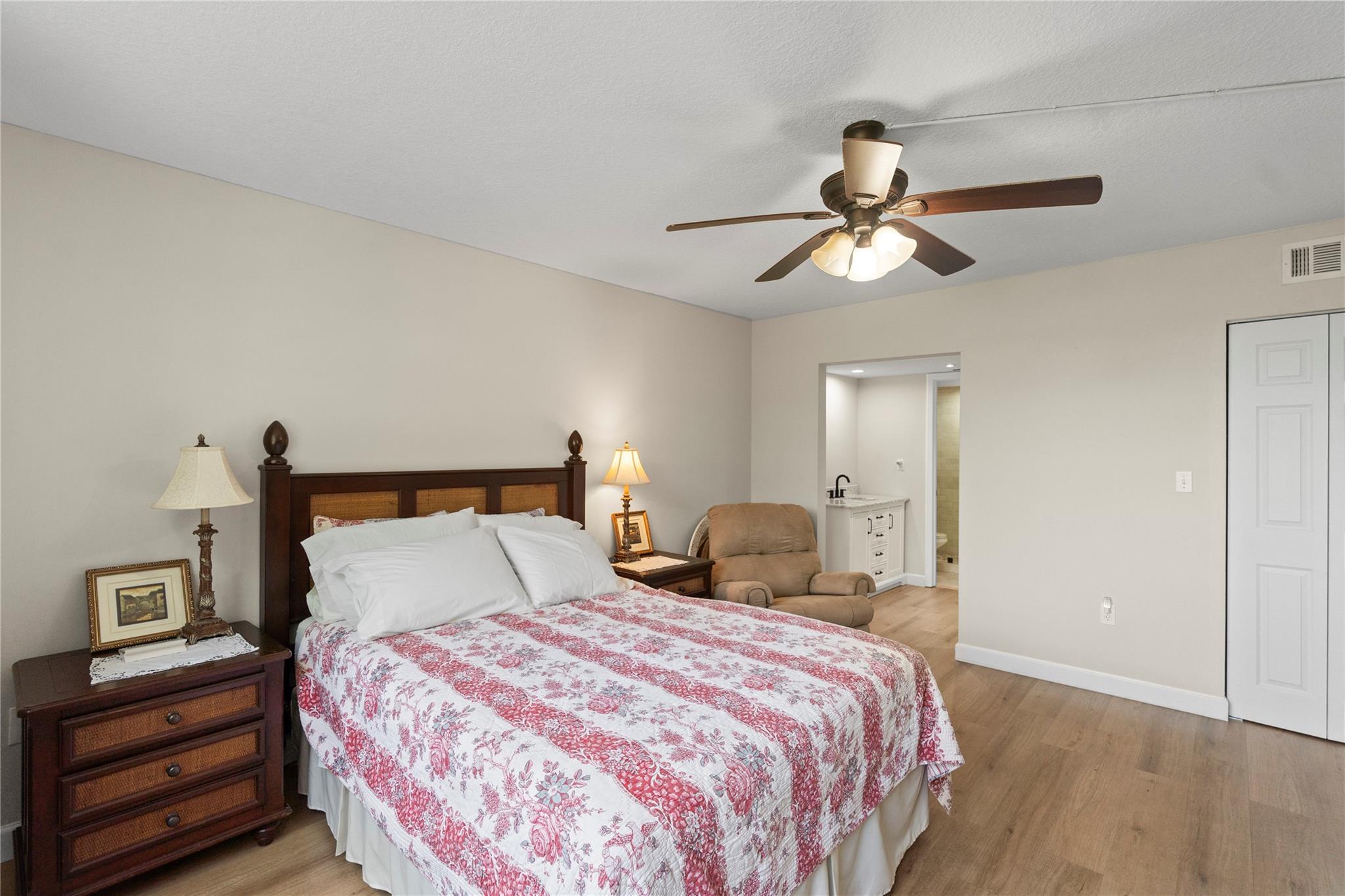 COLONY POINT 5 CONDO - Residential