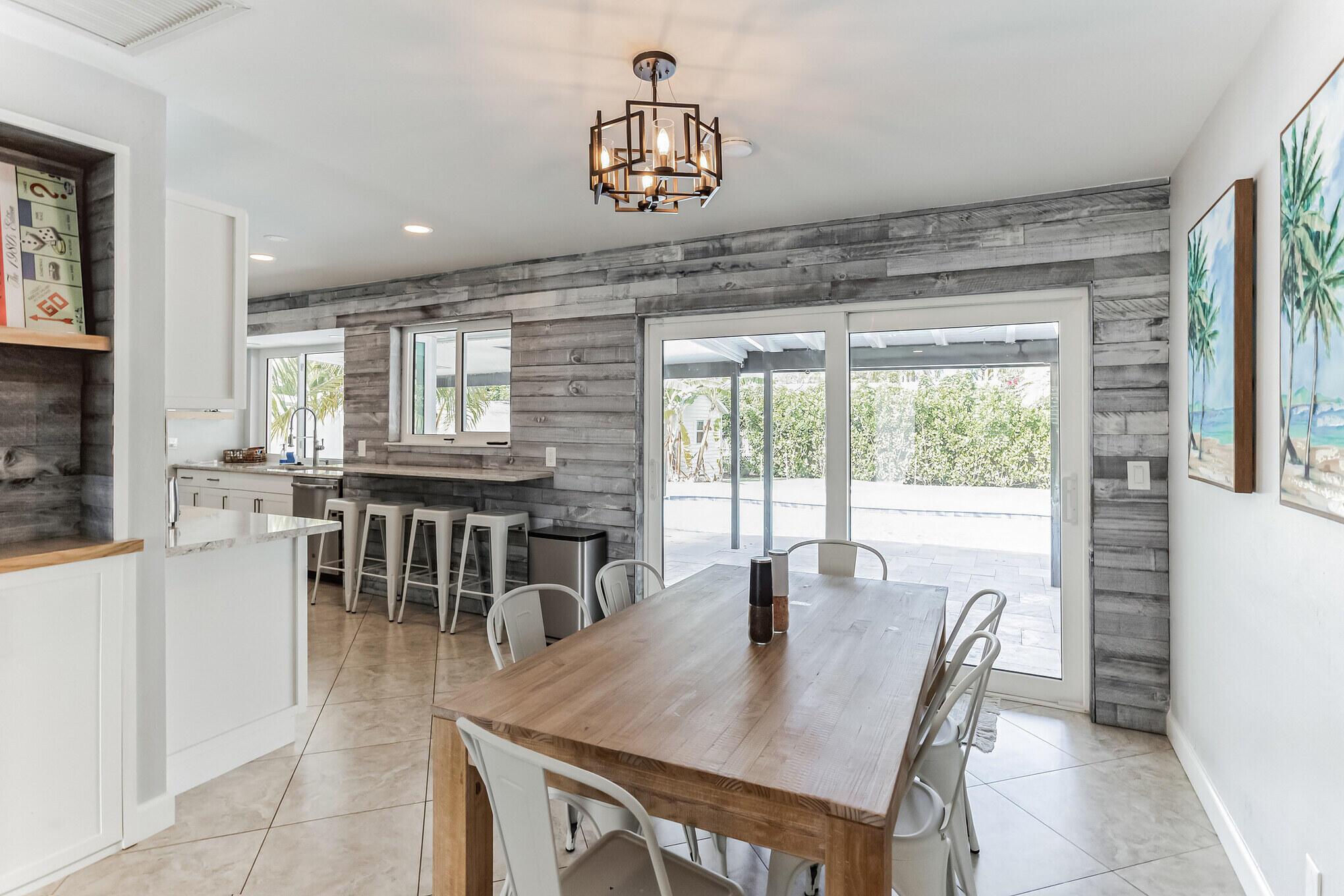 View photos, virtual tours, details... 19 Willow Road