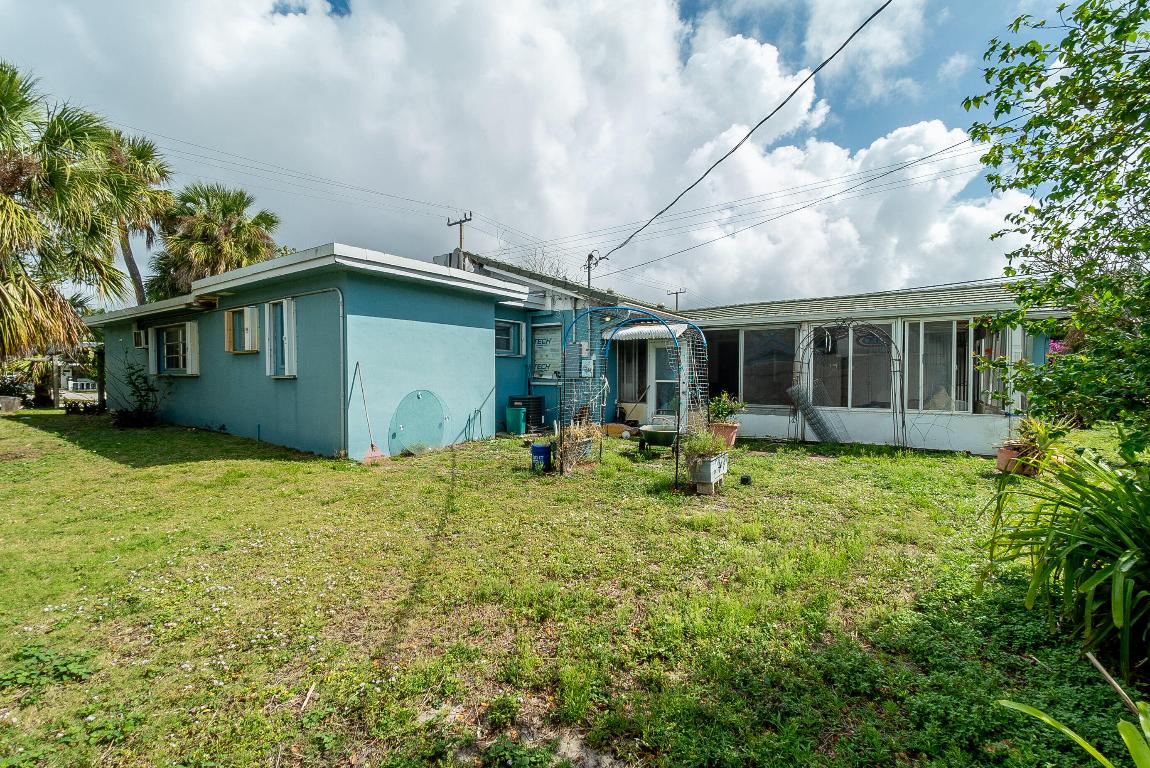 BOWERS PARK - Residential Income